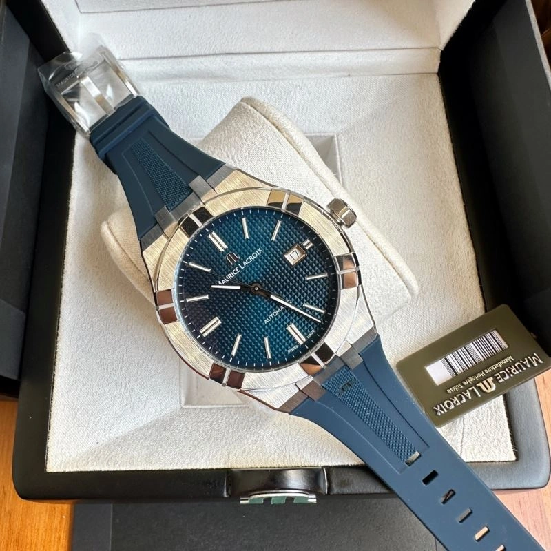 AP Watches Supportive 175905