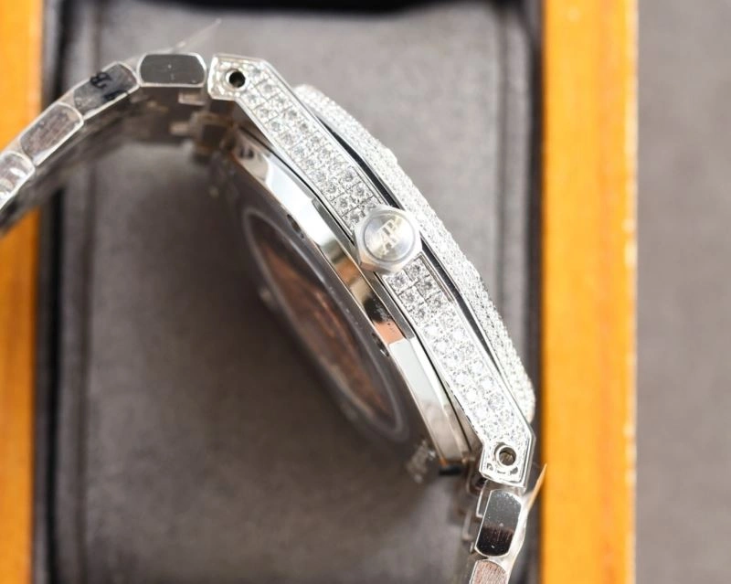 AP Watches Snug 175809
