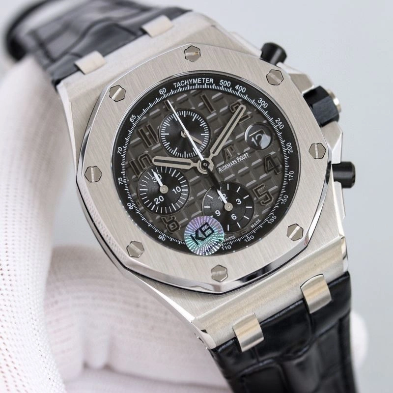 AP Watches FashionForward 176310