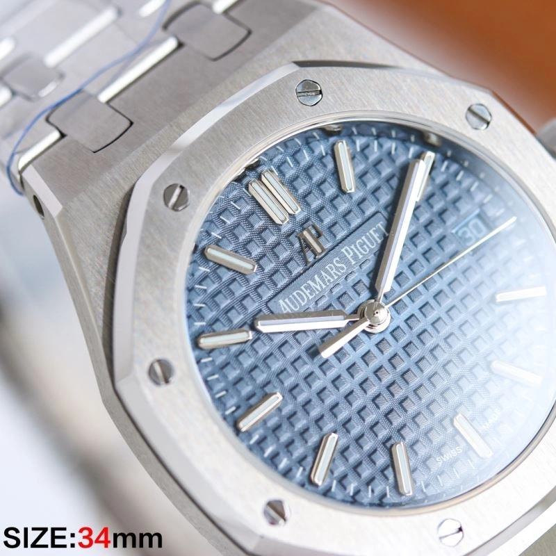 AP Watches Youthful 176306