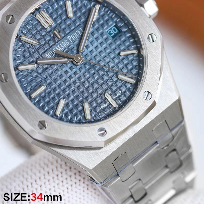 AP Watches Youthful 176306
