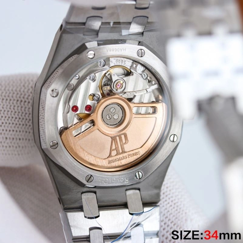 AP Watches Youthful 176306