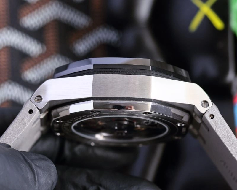 AP Watches ComfortFit 176250