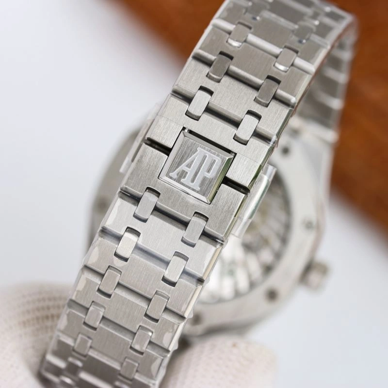 AP Watches GoodFit 176240