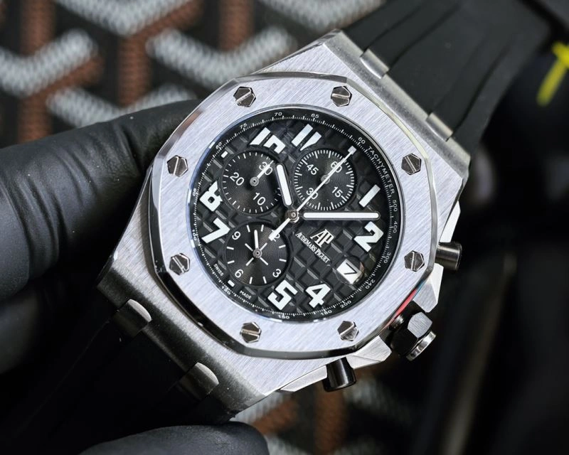 AP Watches StreetReady 176178