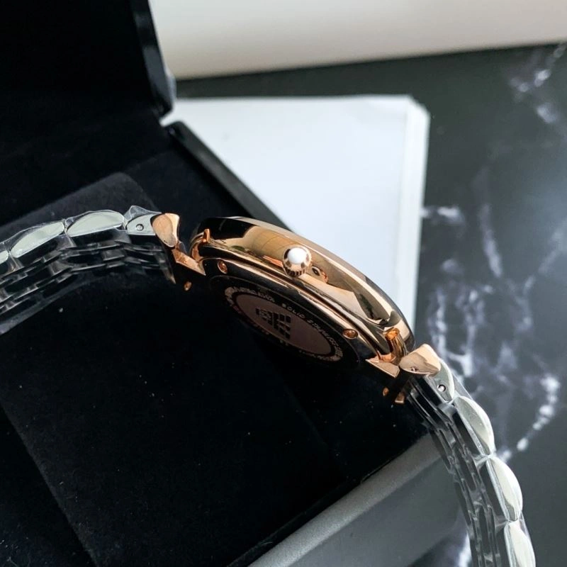 ARMANI Watches Sophisticated 177090