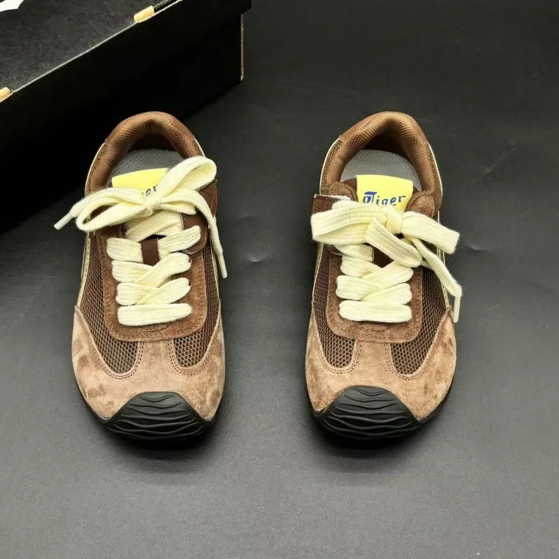 Compact ASICS SHOES 29380