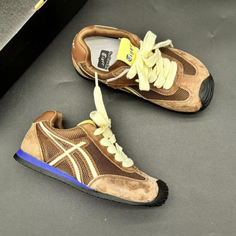 Compact ASICS SHOES 29380