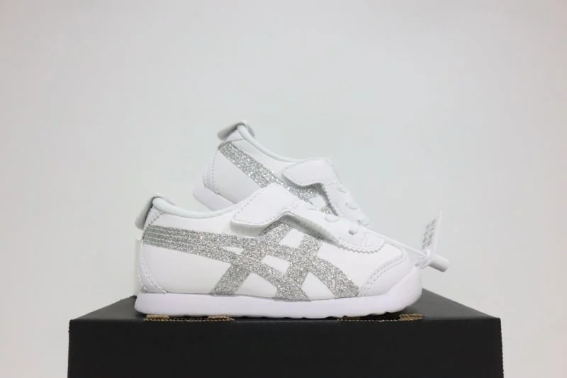 Compact ASICS SHOES 28931