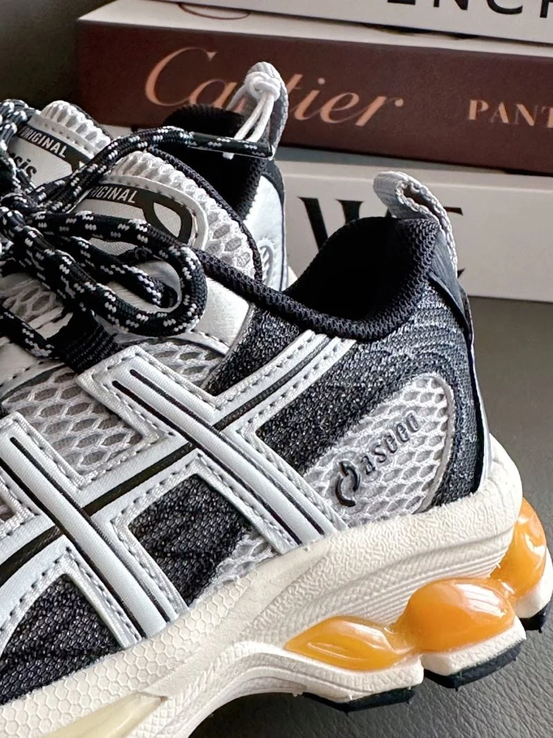 ASICS SHOES Stretchable 28914
