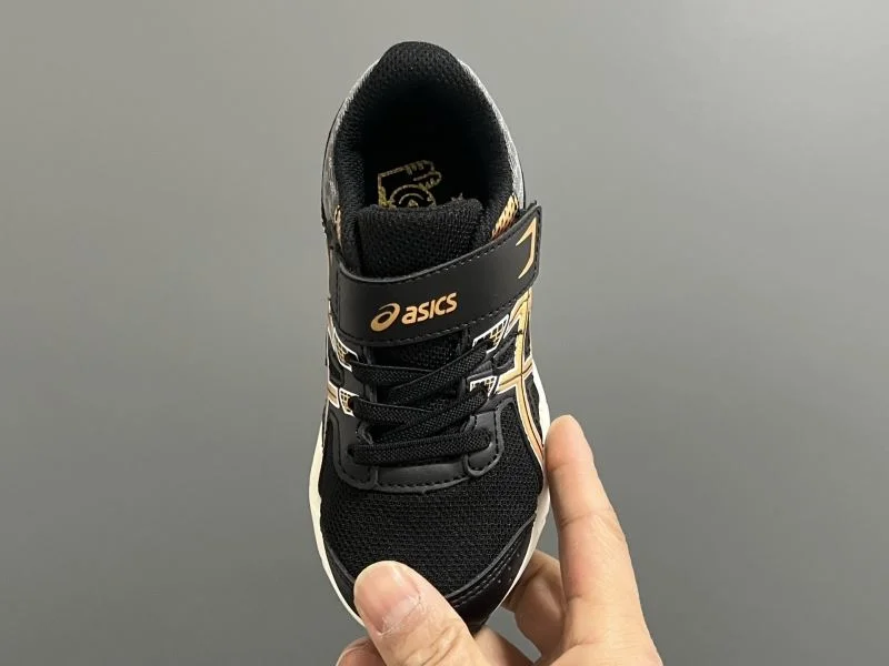 ASICS SHOES Refined 28923