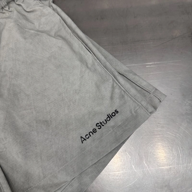 TravelReady Acne Short Pants 150146