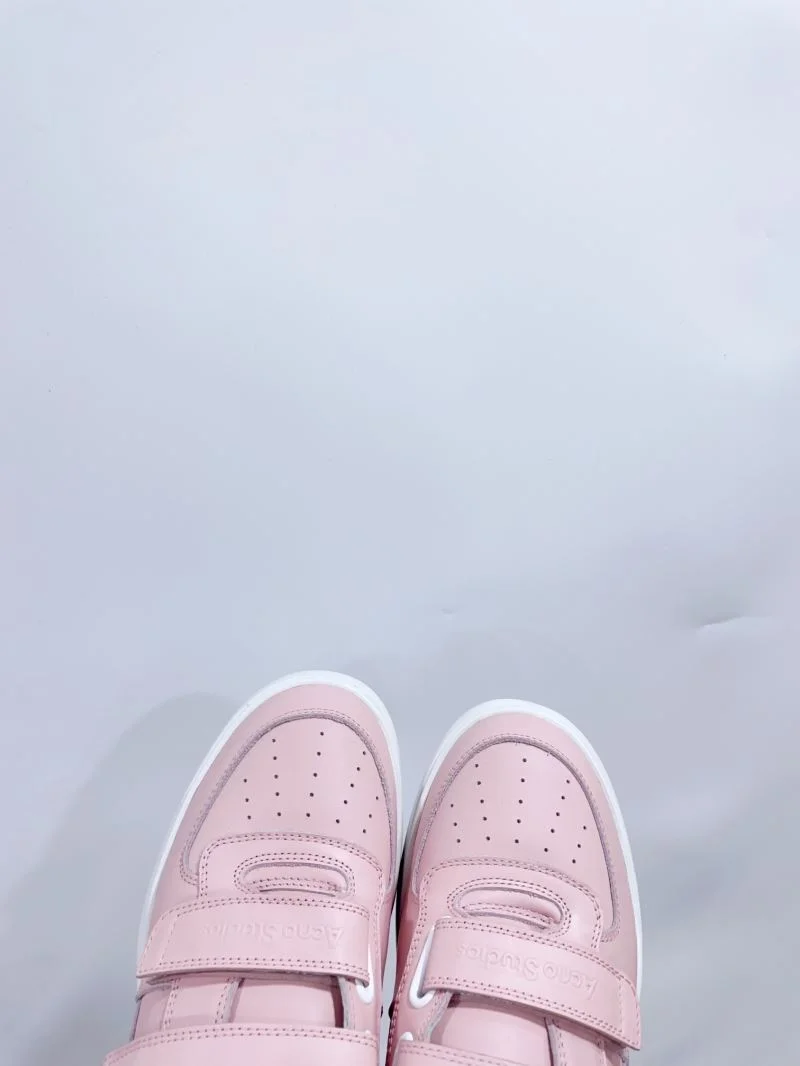 Acne Studio Shoes Premium 8598