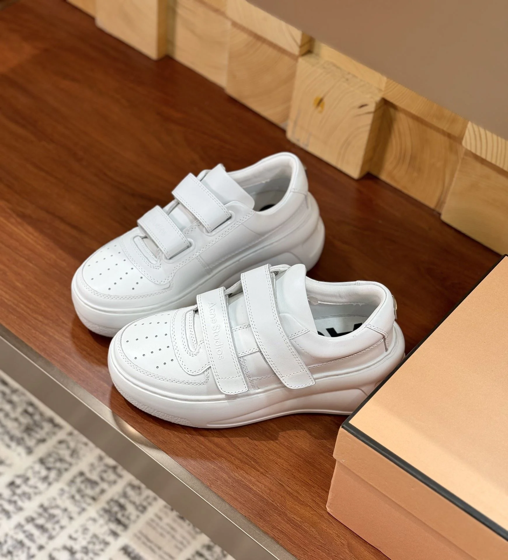 SoftTouch Acne Studio Shoes 8553