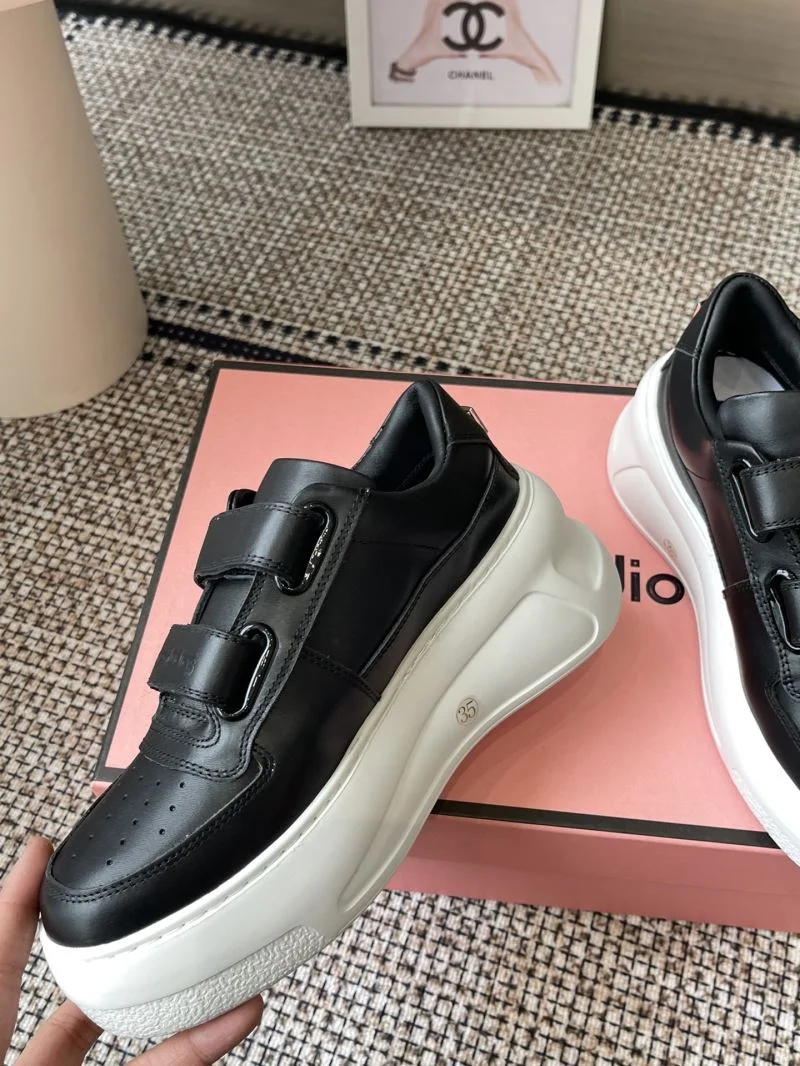 Acne Studio Shoes TravelReady 10761