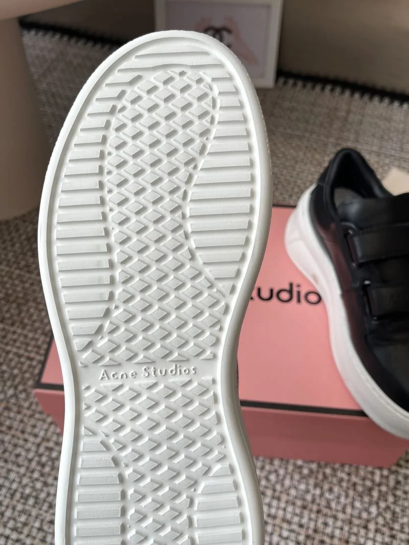 Acne Studio Shoes TravelReady 10761