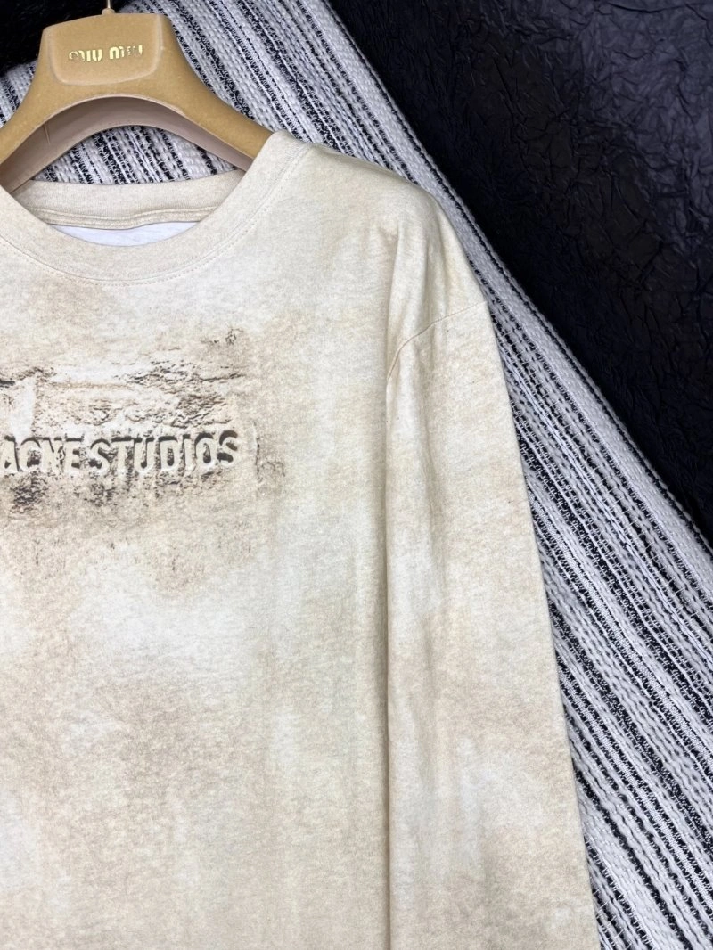Acne T-Shirts ModernLook 152061