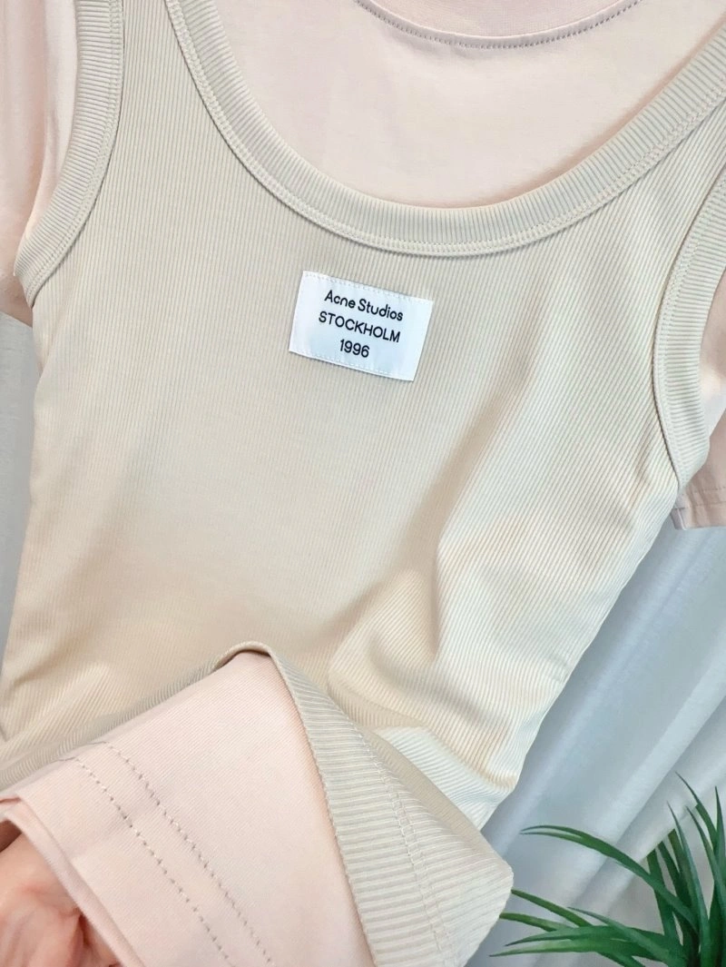 Acne T-Shirts WaterResistant 152070