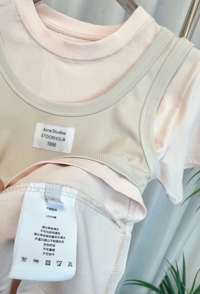 Acne T-Shirts WaterResistant 152070