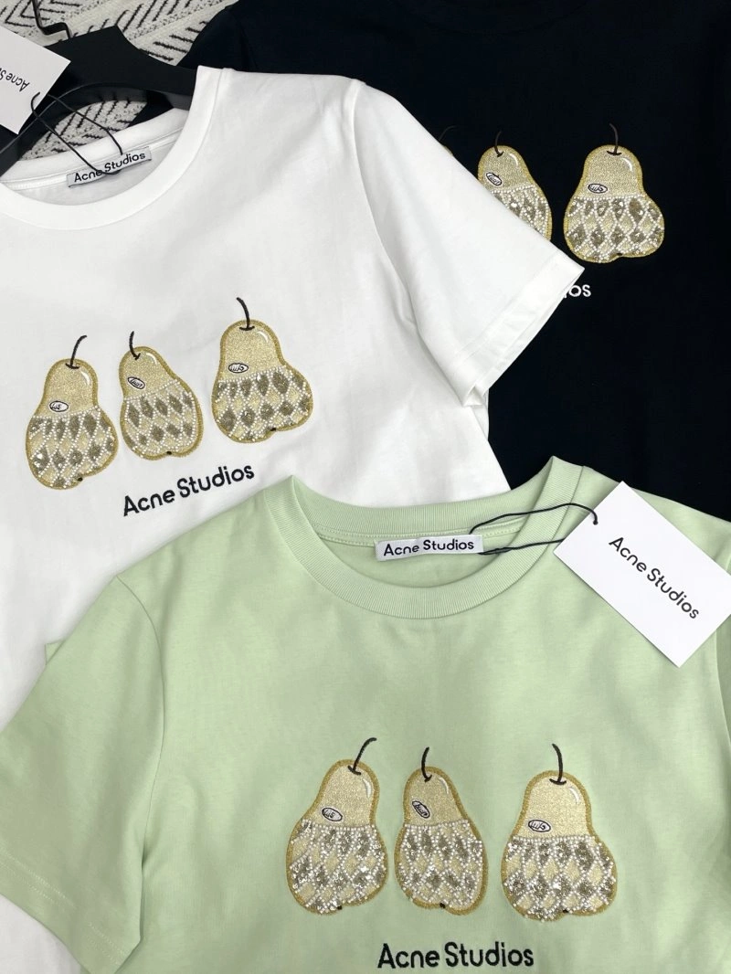 Acne T-Shirts TimelessDesign 155112