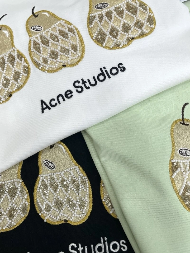 Acne T-Shirts TimelessDesign 155112
