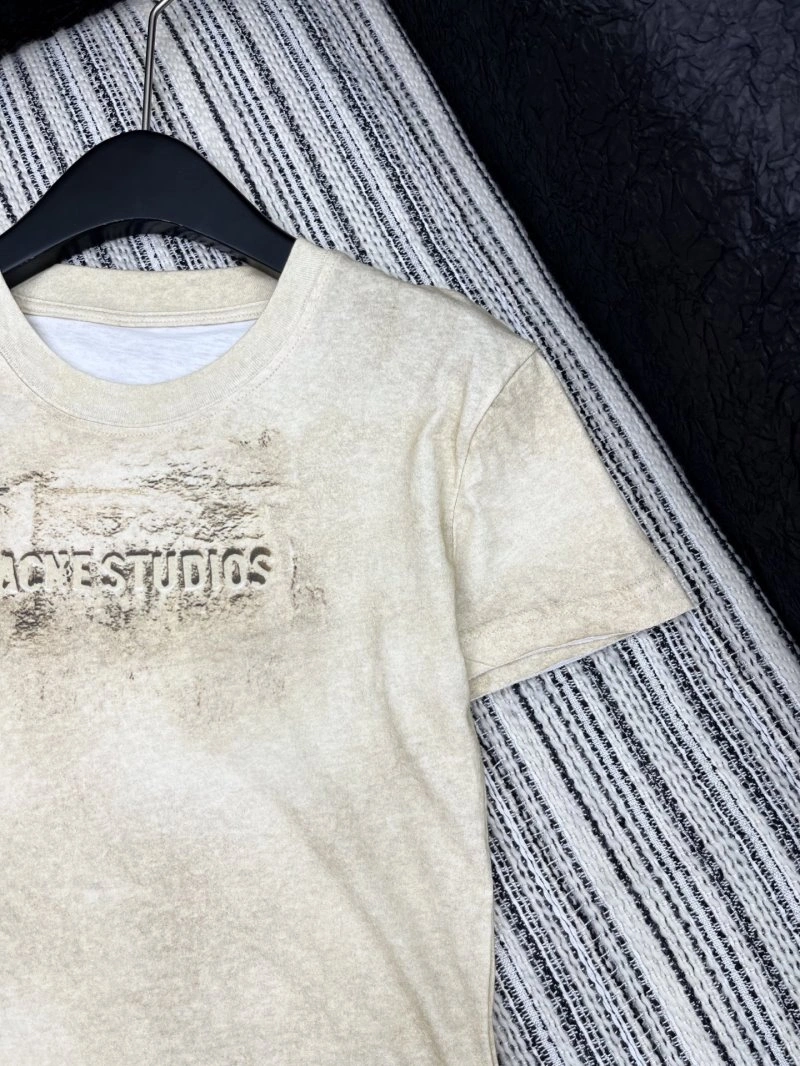 Acne T-Shirts Minimalist 153168