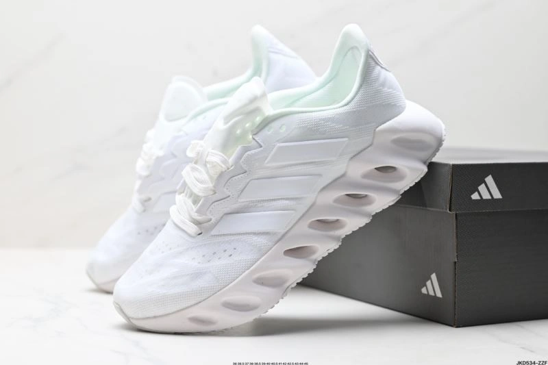 Adidas Alpha Shoes EasyCare 1563