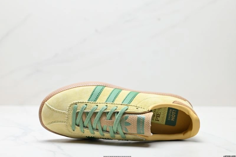 Effortless Adidas Bermuda Shoes 1548