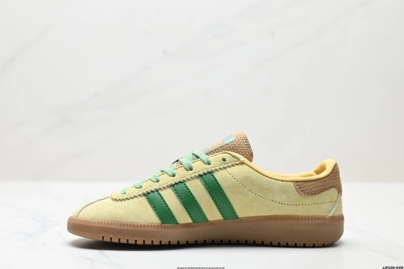 Effortless Adidas Bermuda Shoes 1548