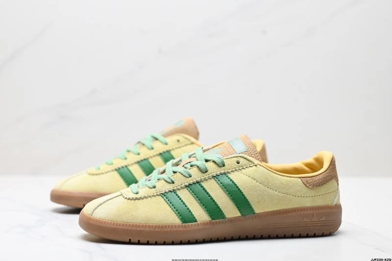 Effortless Adidas Bermuda Shoes 1548