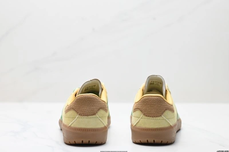Effortless Adidas Bermuda Shoes 1548
