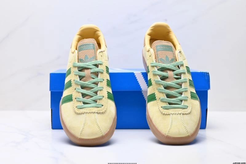 Effortless Adidas Bermuda Shoes 1548
