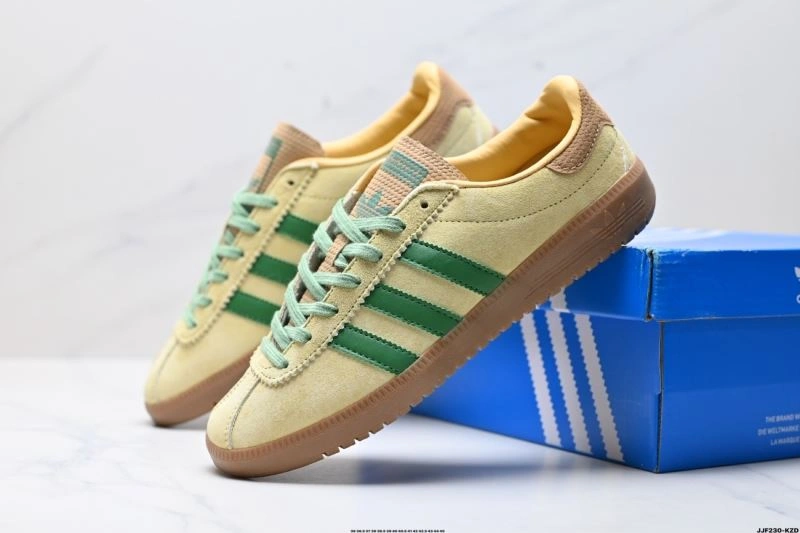 Effortless Adidas Bermuda Shoes 1548