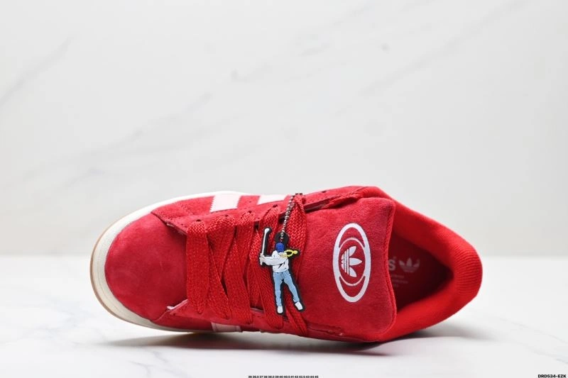 Sporty Adidas Campus Shoes 1596