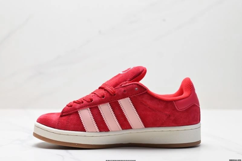 Sporty Adidas Campus Shoes 1596