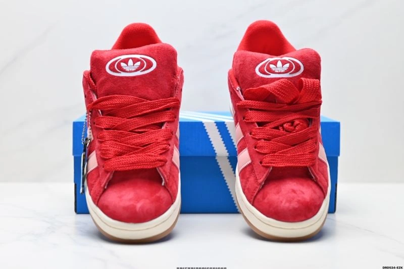 Sporty Adidas Campus Shoes 1596
