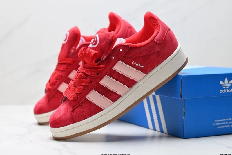 Sporty Adidas Campus Shoes 1596