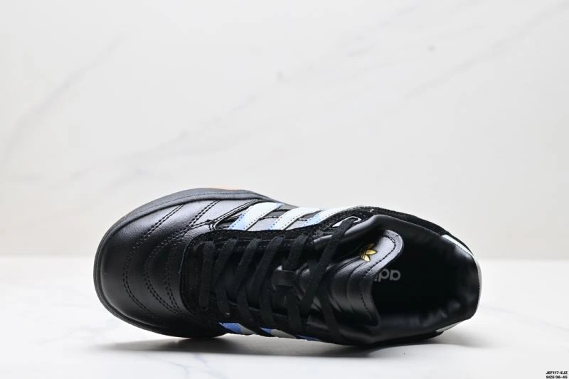 Adidas Football Shoes TimelessDesign 1506