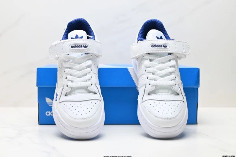 EyeCatching Adidas Forum Shoes 1474