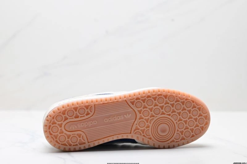 ComfortFit Adidas Forum Shoes 703