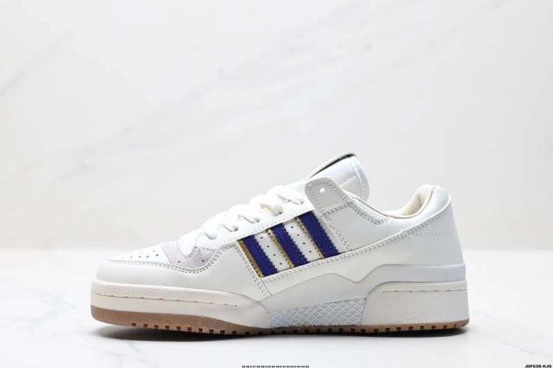 Attractive Adidas Forum Shoes 702