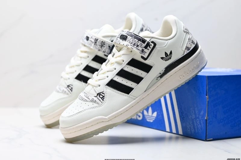 Stylish Adidas Forum Shoes 692