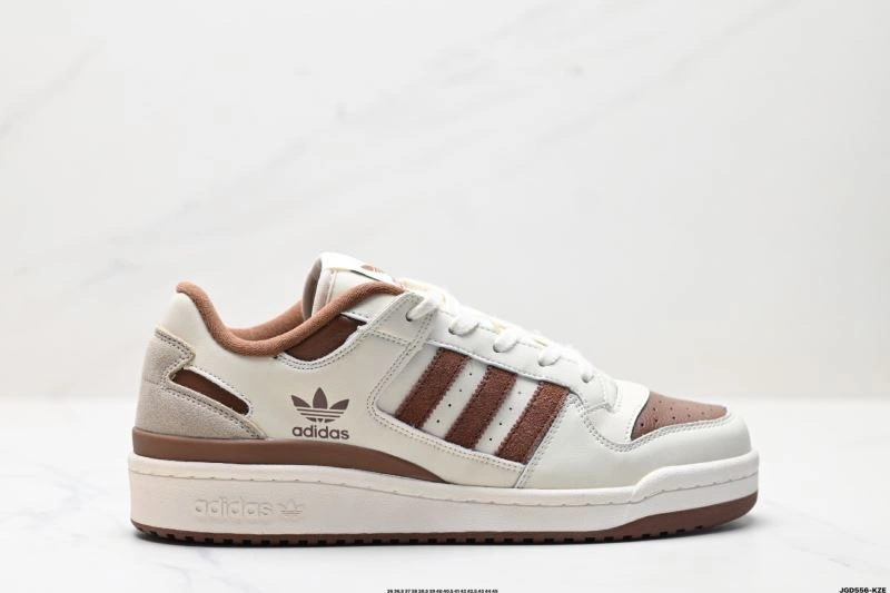 TravelReady Adidas Forum Shoes 687