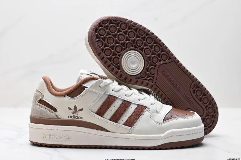 TravelReady Adidas Forum Shoes 687