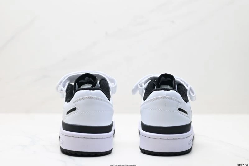 SportInspired Adidas Forum Shoes 671