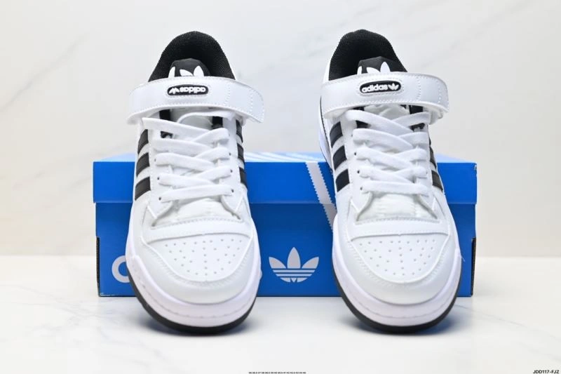SportInspired Adidas Forum Shoes 671