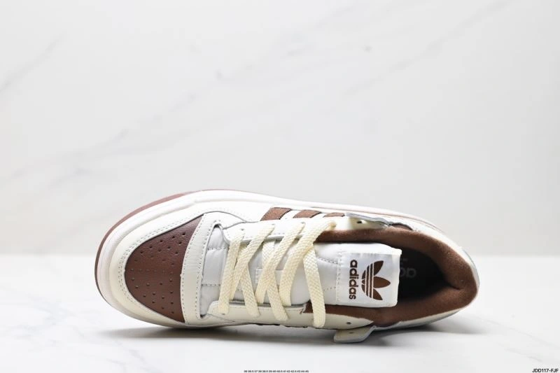 Trendsetting Adidas Forum Shoes 664