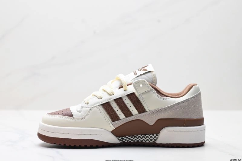 Trendsetting Adidas Forum Shoes 664