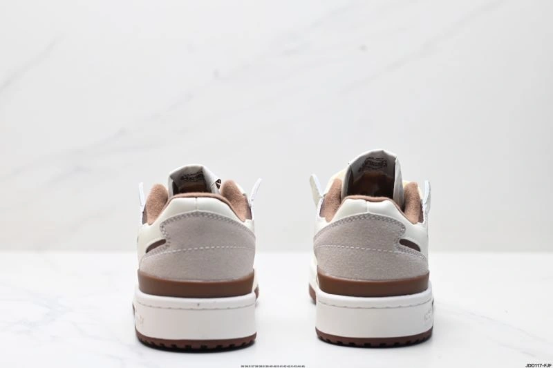 Trendsetting Adidas Forum Shoes 664