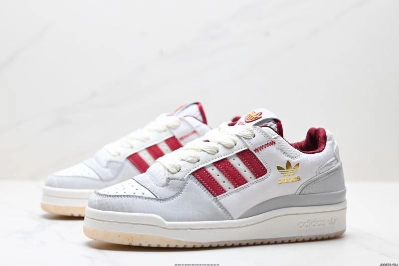WellDesigned Adidas Forum Shoes 645